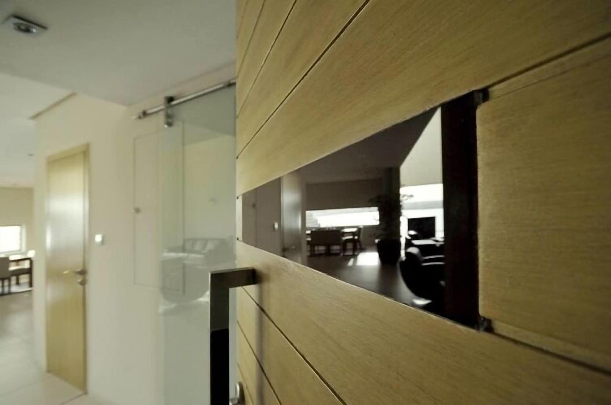Sea Loft Villas Manama Dış mekan fotoğraf