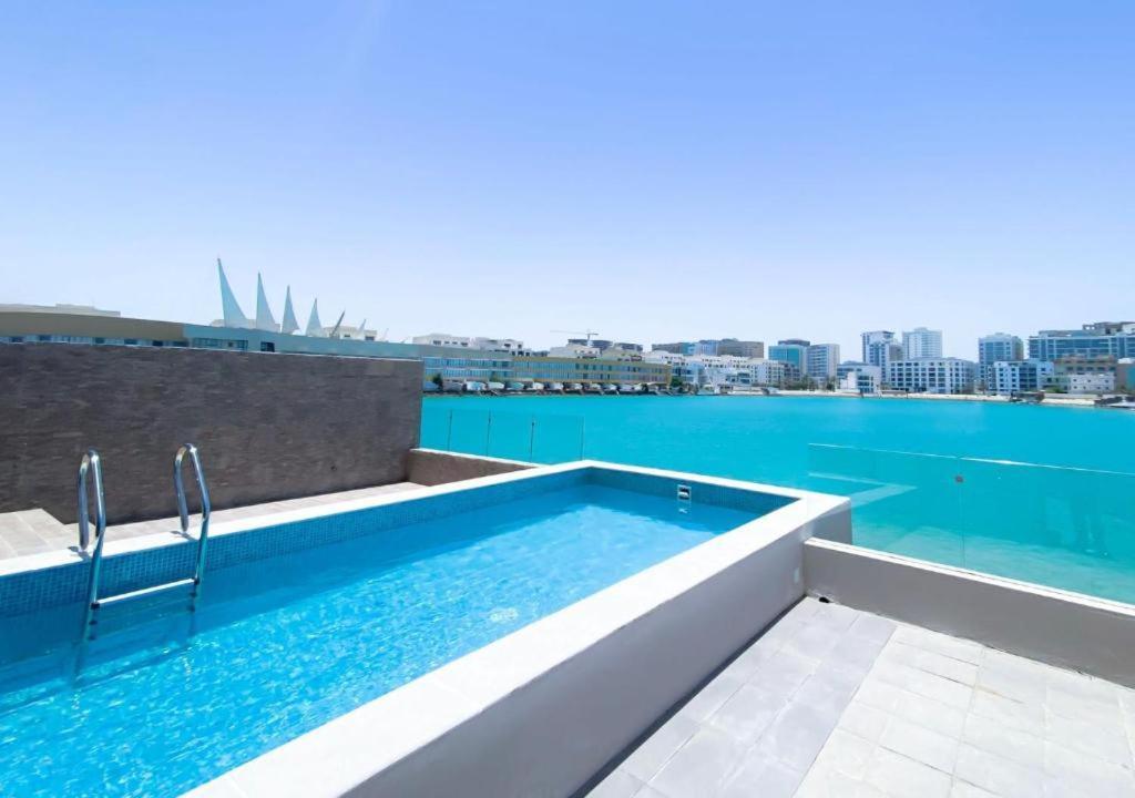 Sea Loft Villas Manama Dış mekan fotoğraf